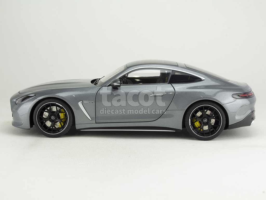 103788 Mercedes AMG GT 63 4Matic+/ C192 2023