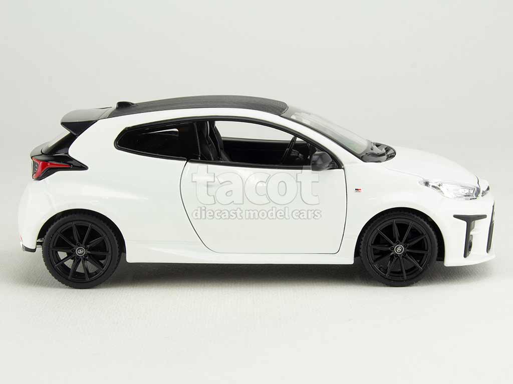 103793 Toyota Yaris GR 2021