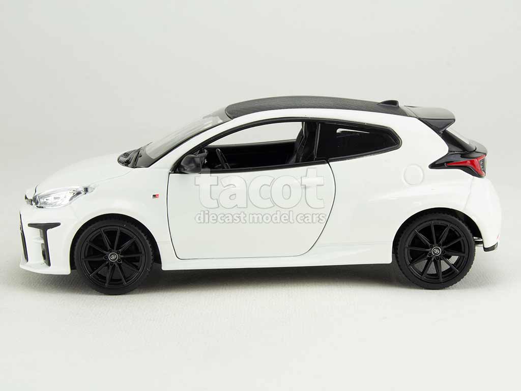 103793 Toyota Yaris GR 2021