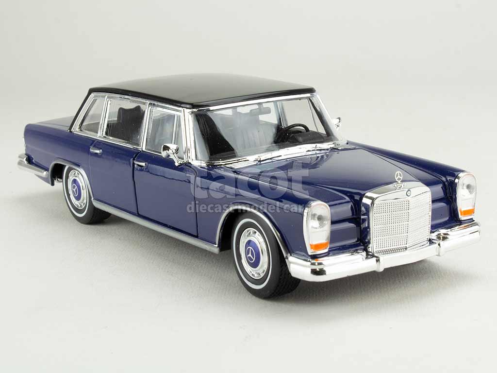103809 Mercedes 600 1963