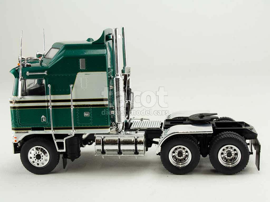 103815 Kenworth K100 Aérodyne Tracteur 1976