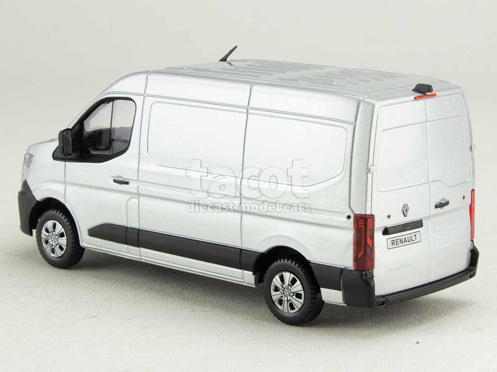 103837 Renault New Master e-Tech 2024