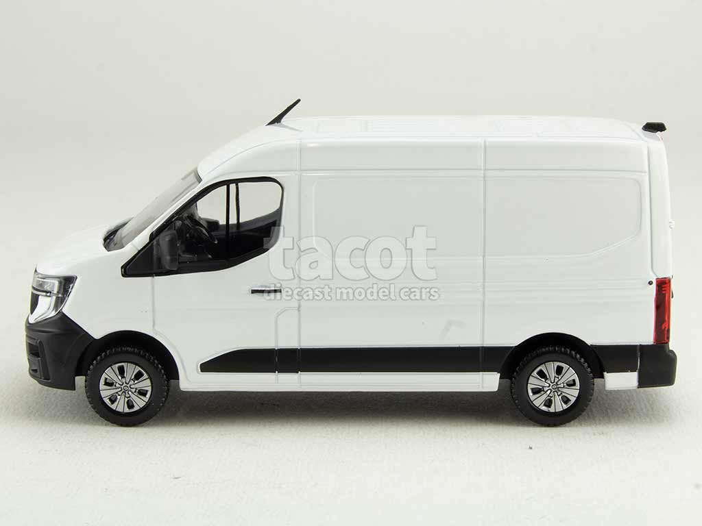 103838 Renault New Master e-Tech 2024
