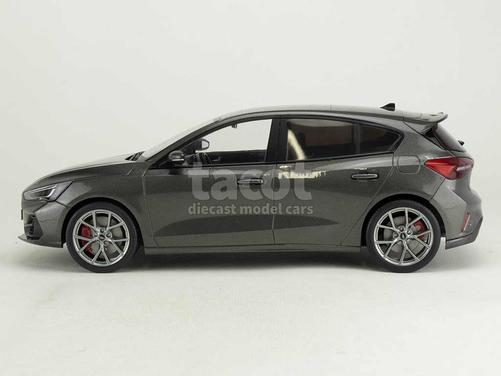 Miniature Ford Focus ST 2022 échelle 1/18 – MCG – Modèle Neuf Sous Boîte