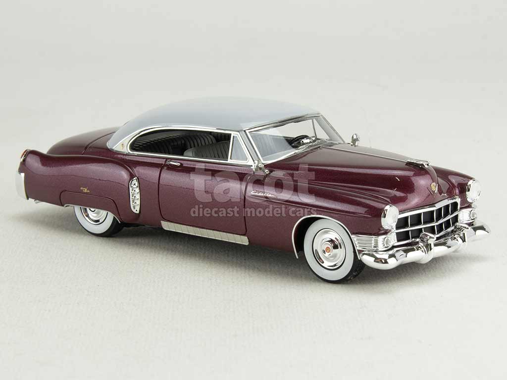 104000 Cadillac Coup&eacute; Deville Show Car 1949