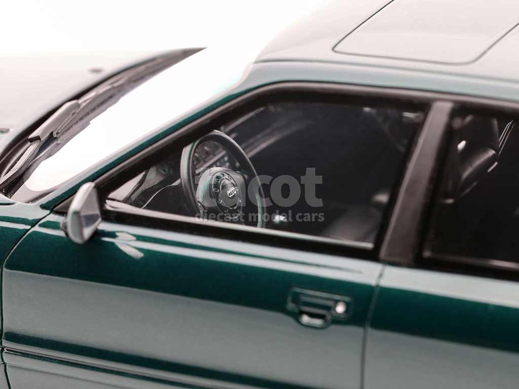 104008 Audi S2 Sedan 1993