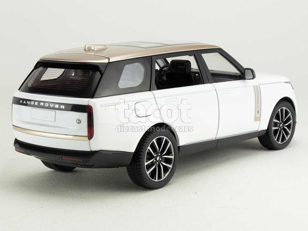 104031 Land Rover Range Rover SV 2022