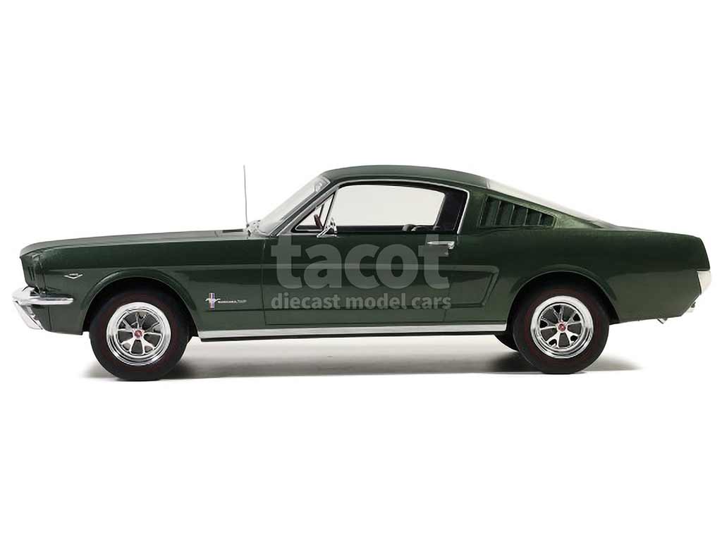104111 Ford Mustang Fastback 1965