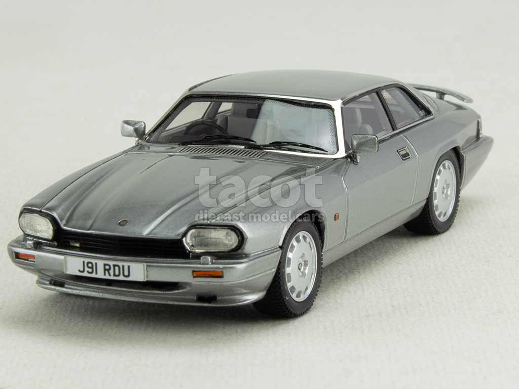 104146 Jaguar XJR-S Coupé 1991