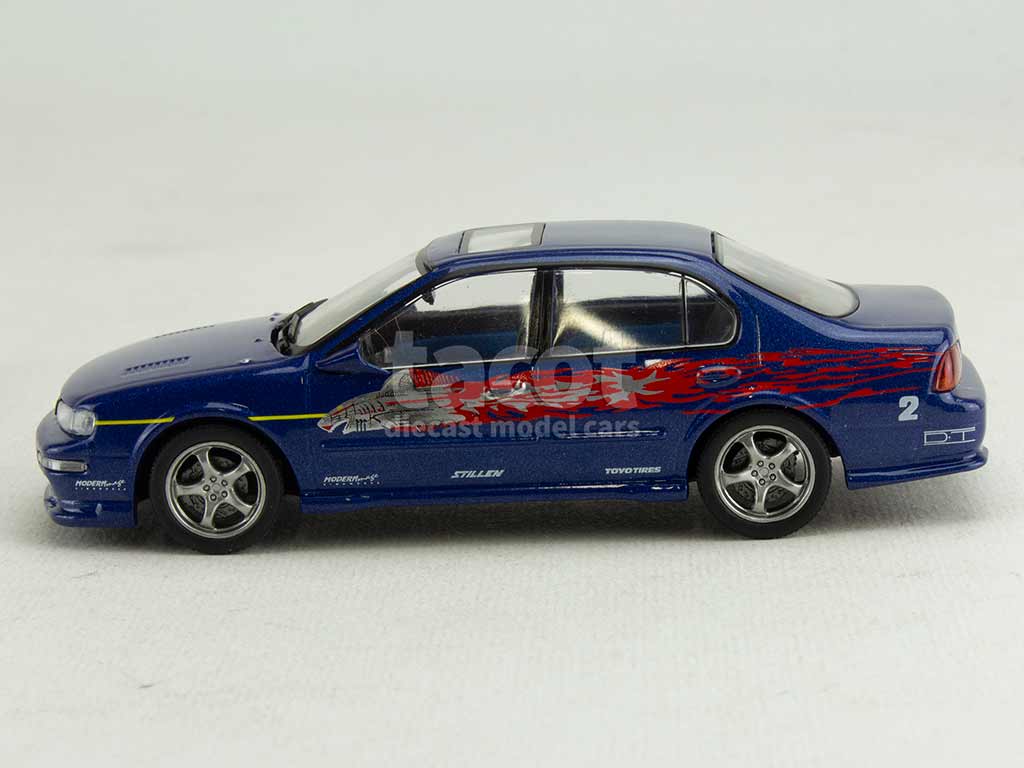 104191 Nissan Maxima A32 1999