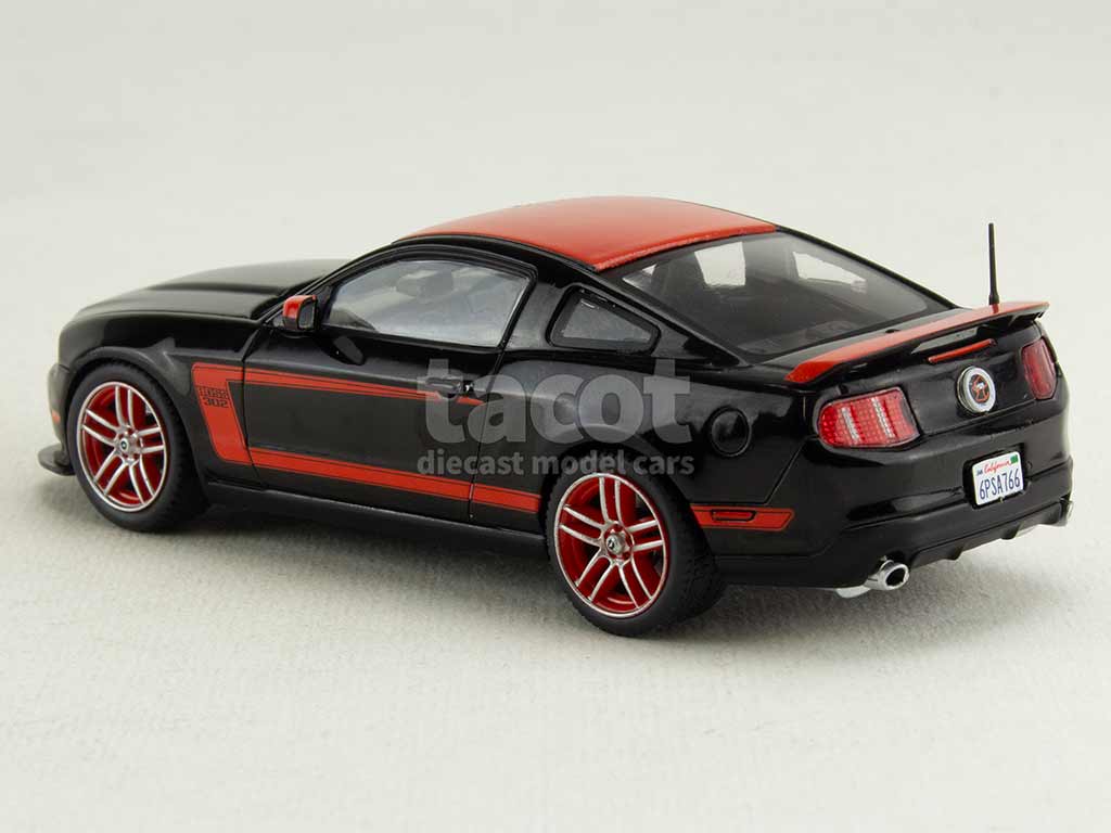 104195 Ford Mustang Boss 302 Laguna Seca 2012