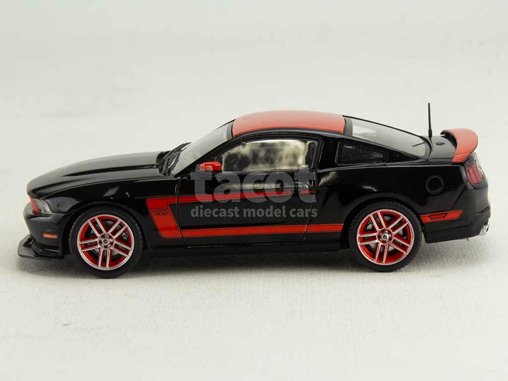 104195 Ford Mustang Boss 302 Laguna Seca 2012
