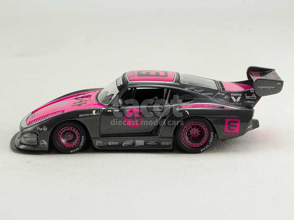 104213 Porsche 935 K3V Bisimoto