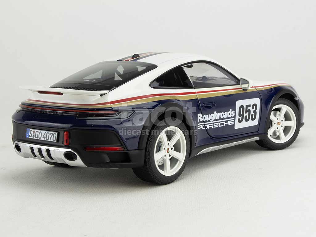 104214 Porsche 911/992 Dakar Roughroads 2023