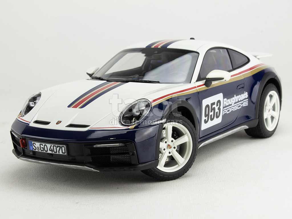 104214 Porsche 911/992 Dakar Roughroads 2023