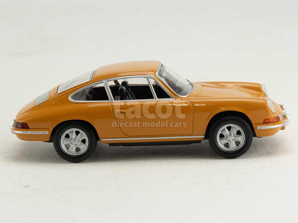 104225 Porsche 911 1969