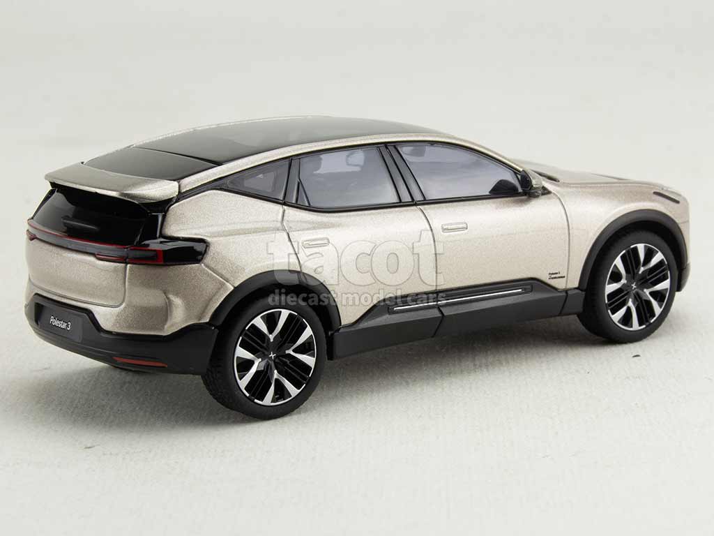 104233 Polestar 3 2024