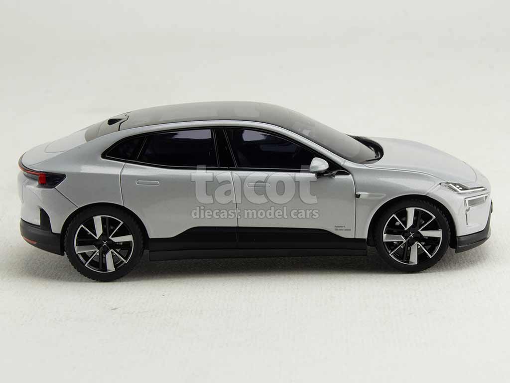 104238 Polestar 4 2024