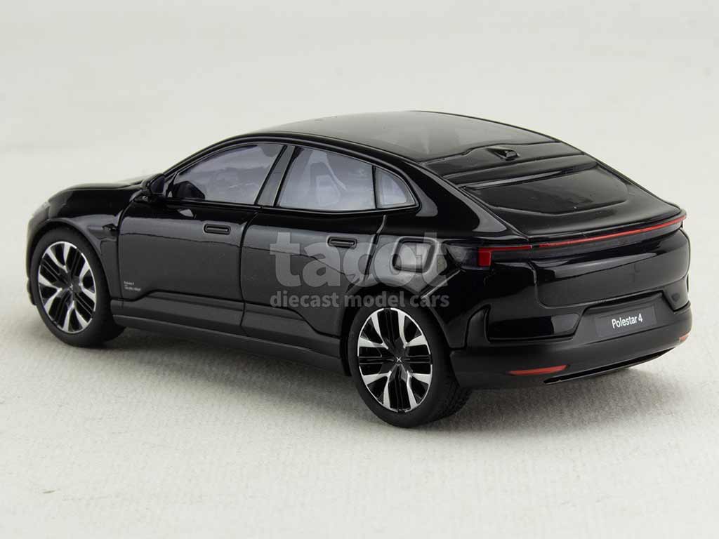 104241 Polestar 4 2024