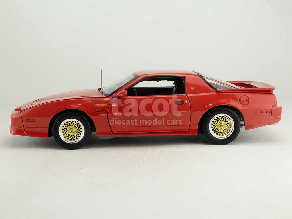 104276 Pontiac Firebird GTA Trans Am 1988