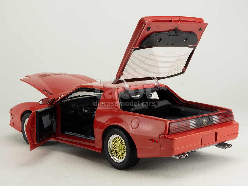 104276 Pontiac Firebird GTA Trans Am 1988