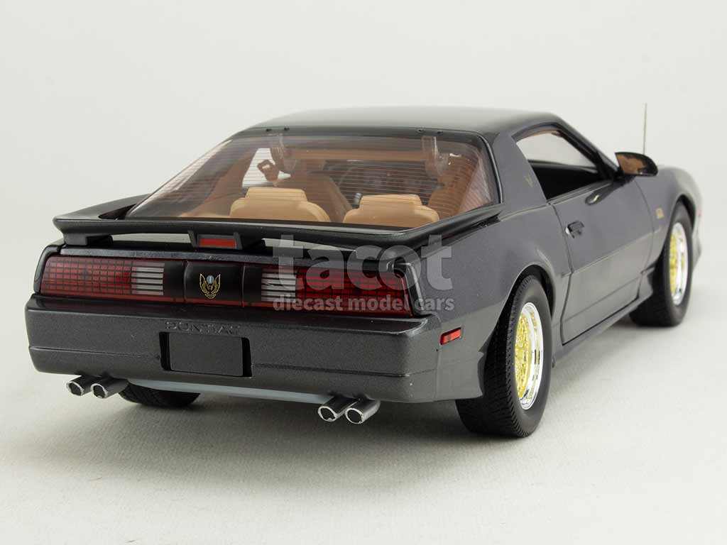 104277 Pontiac Firebird GTA Trans Am 1988