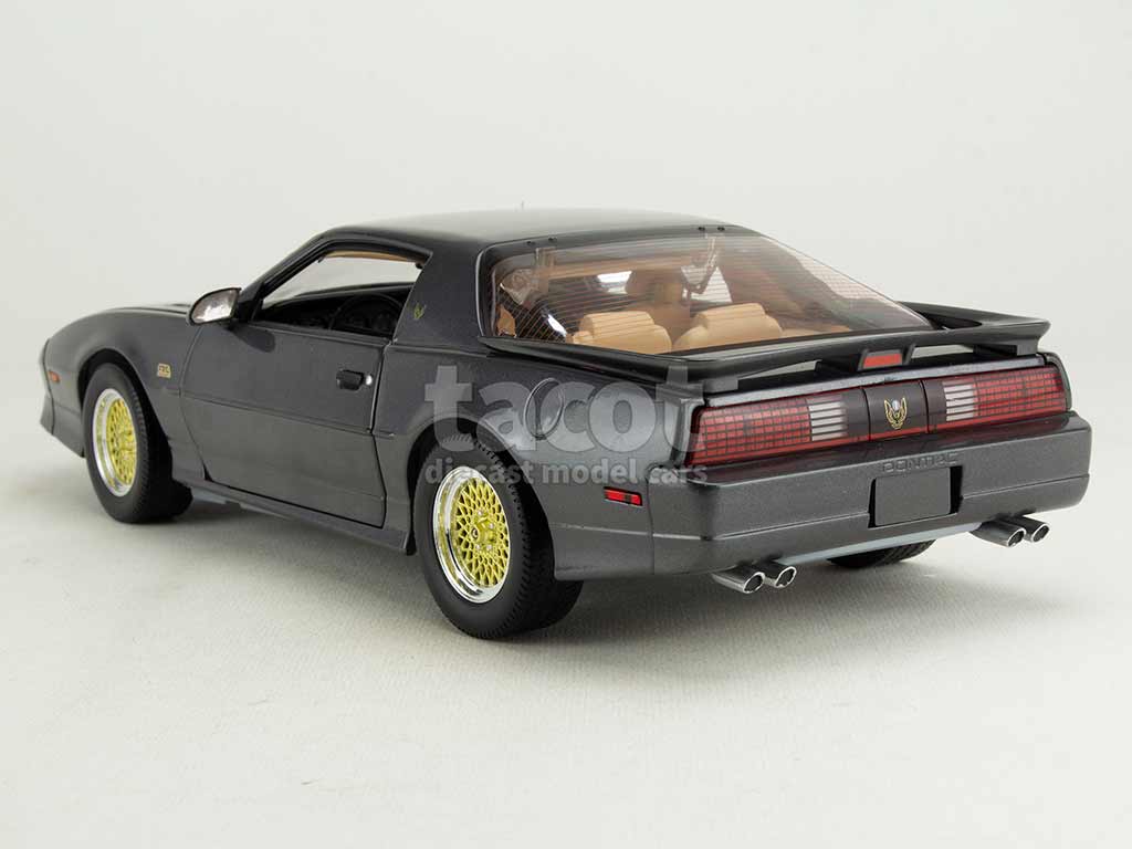 104277 Pontiac Firebird GTA Trans Am 1988
