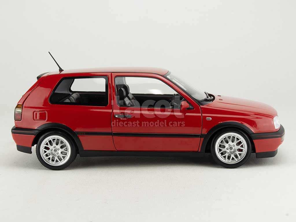 104386 Volkswagen Golf III GTi 3 Doors 1996
