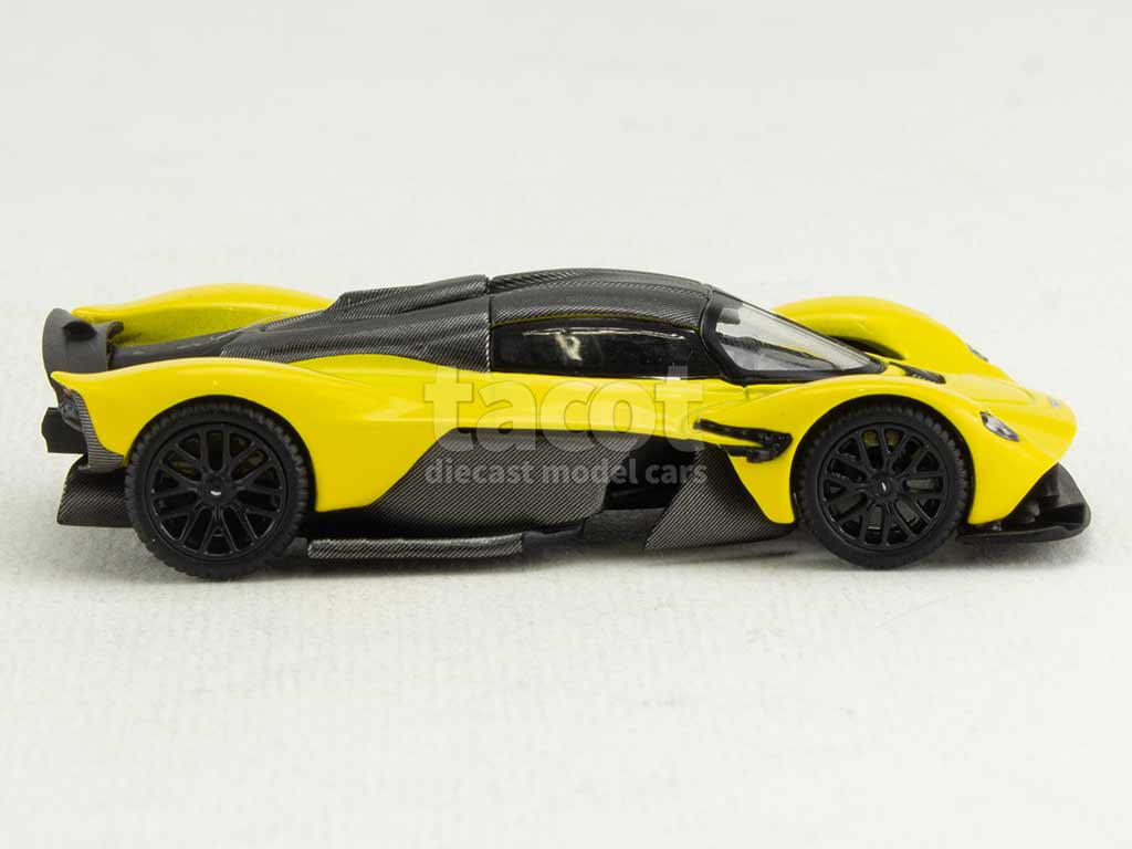 104414 Aston Martin Valkyrie 2023