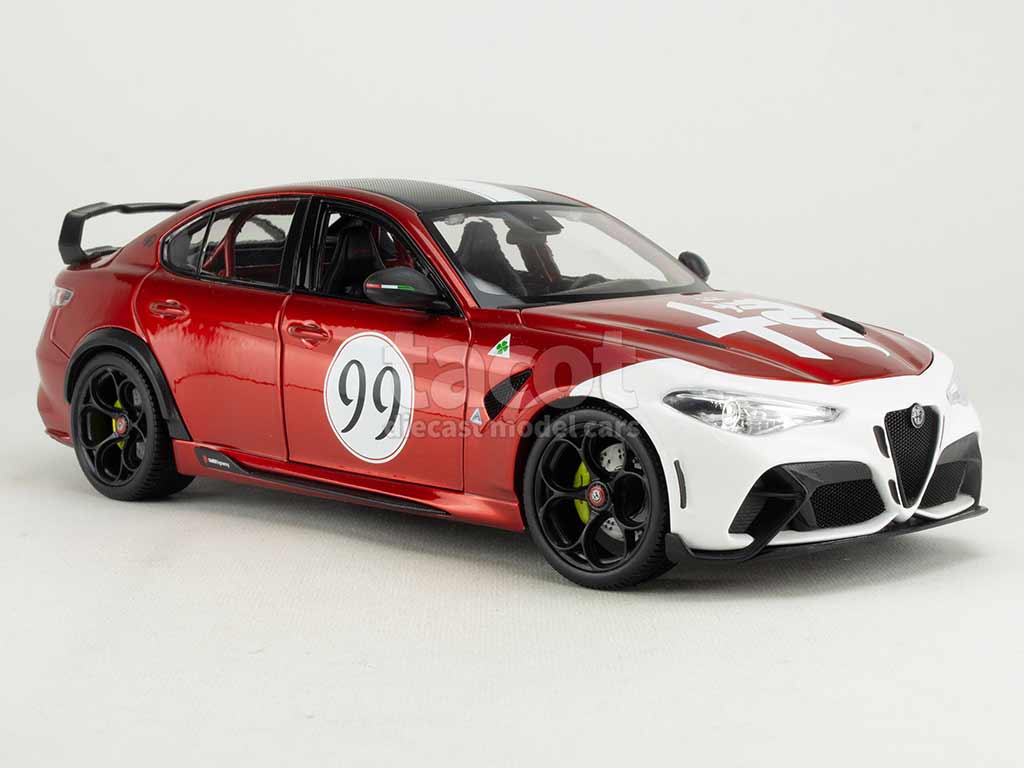 104444 Alfa Romeo Giulia GTAm 2020