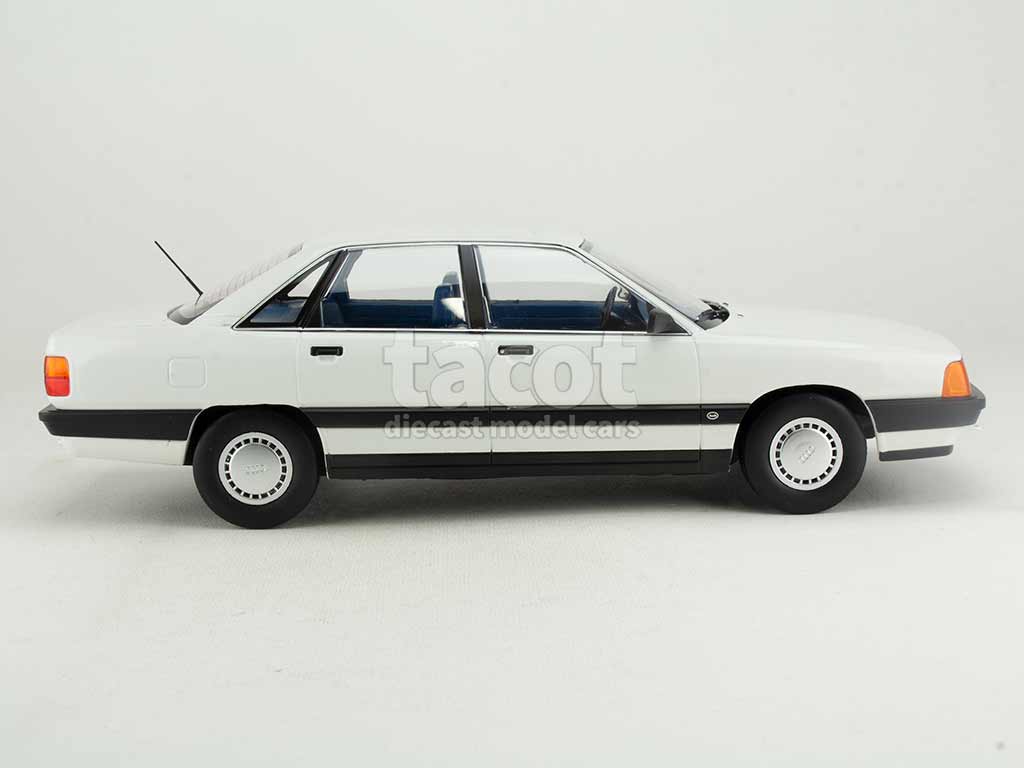 104450 Audi 100 C3 1989