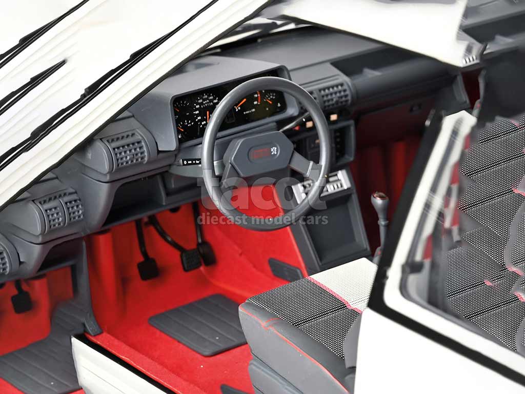 104476 Peugeot 205 GTi 1.9L 1988