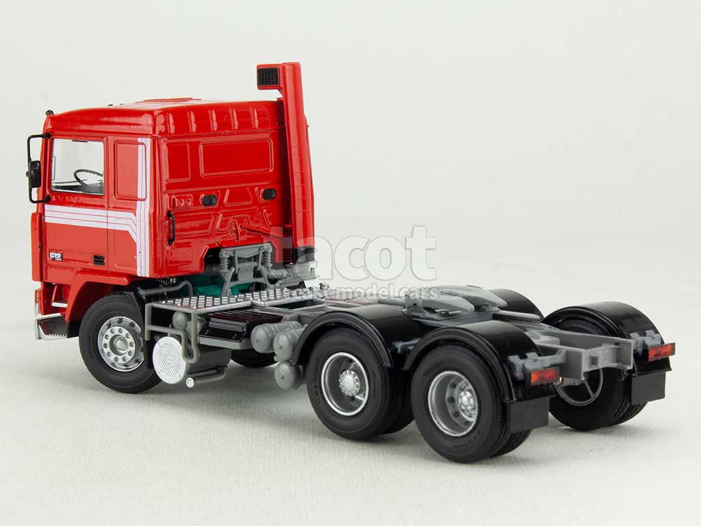 104480 Volvo F12 Tracteur