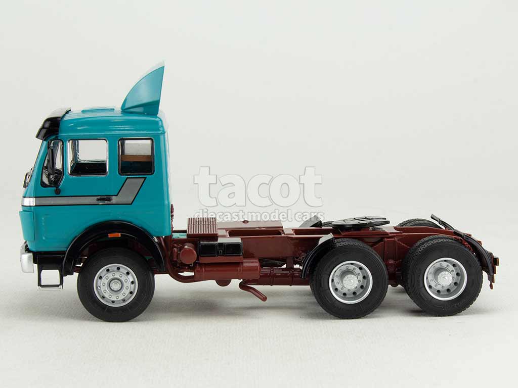104481 Mercedes NG 2232 Tracteur