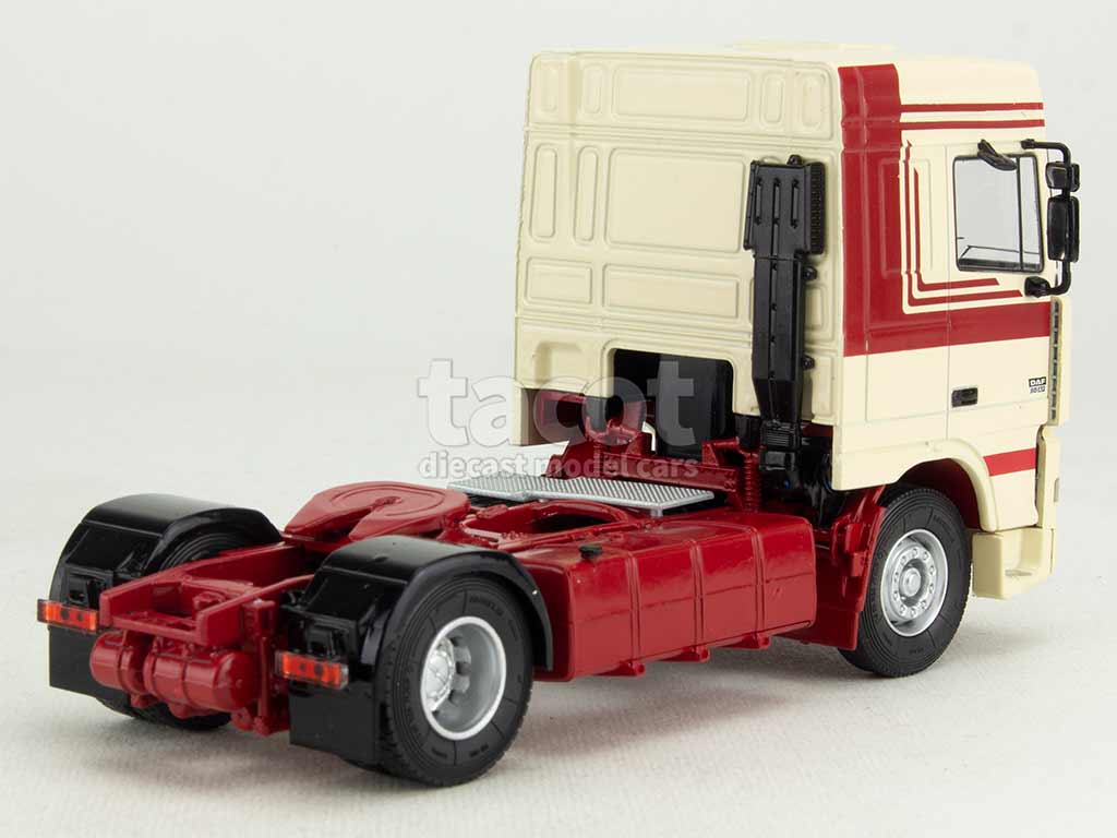 104482 DAF 95XF 430 Tracteur