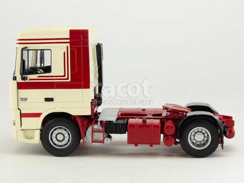 104482 DAF 95XF 430 Tracteur