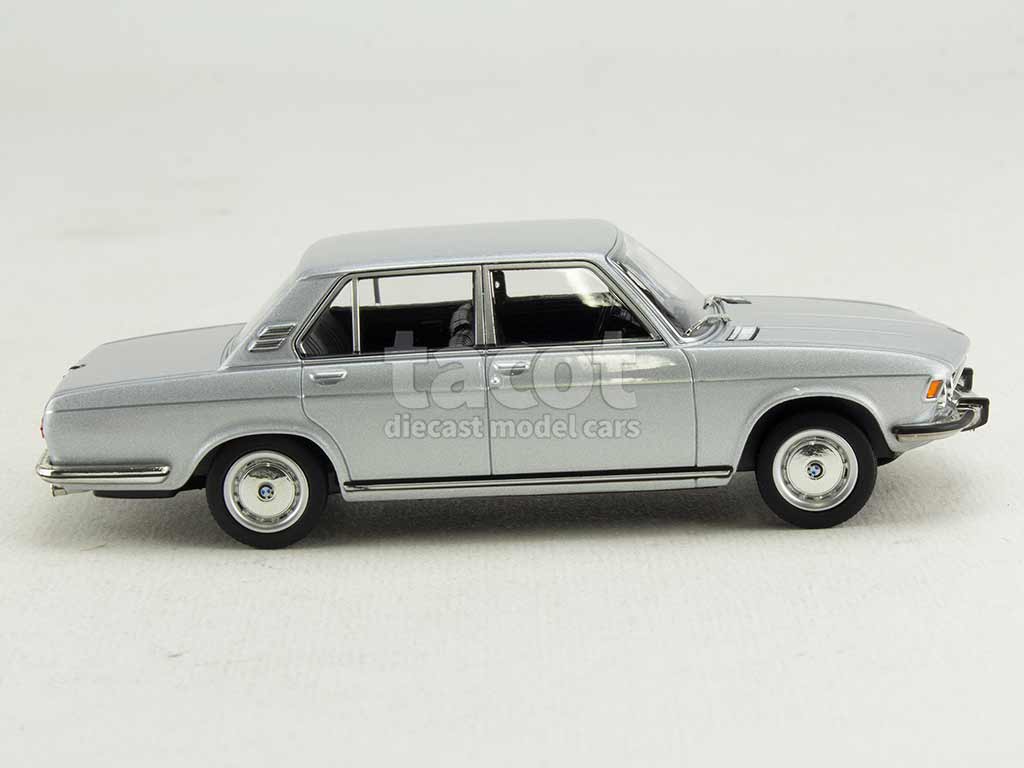 104486 BMW 2500/ E3 1968
