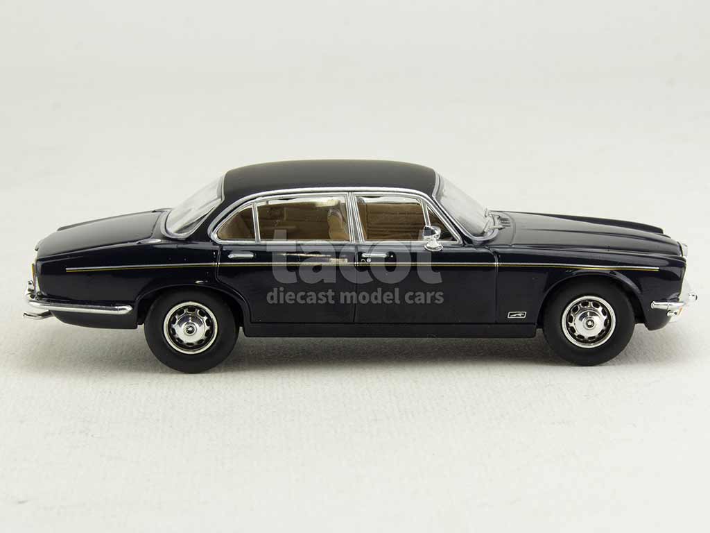 104499 Jaguar XJ 6 Series II 4.2L 1973