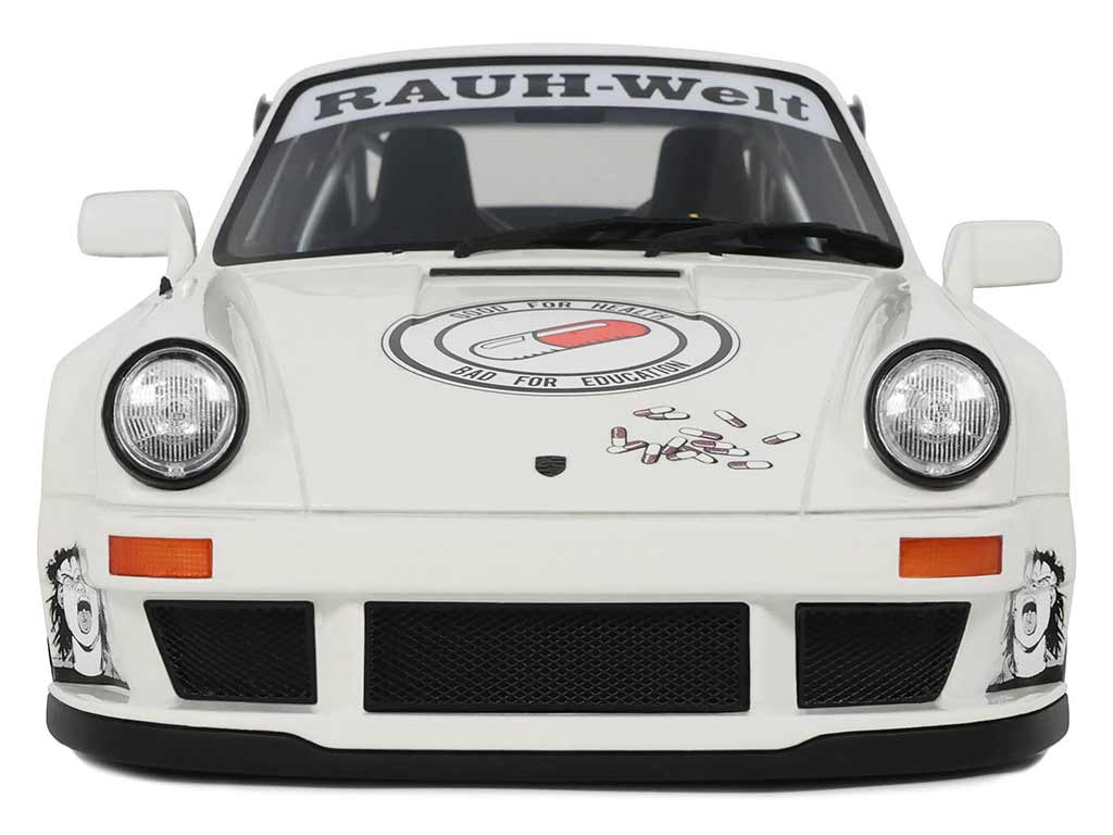 104504 Porsche 911 RWB Akira 2024