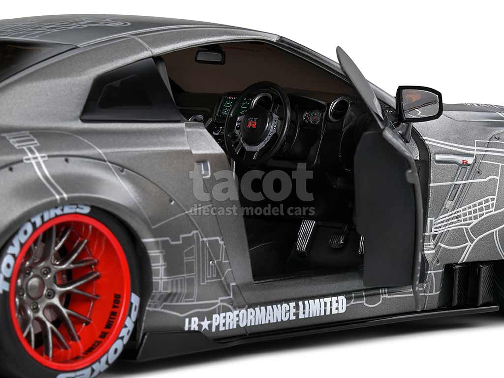 104544 Nissan GTR R35 LB Works Body Kit Type 2 2022