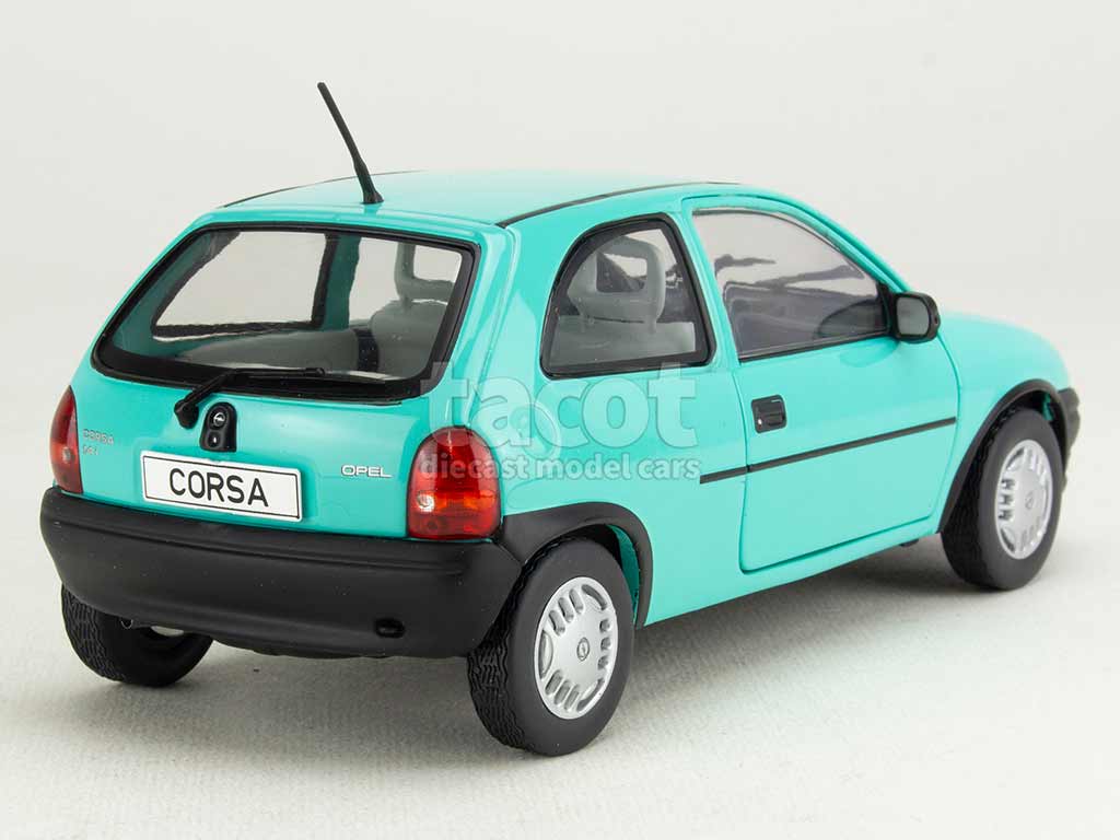 104555 Opel Corsa B 1993