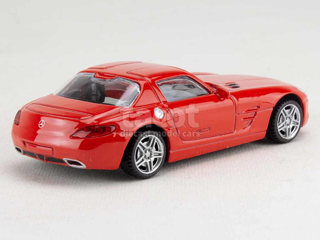 104680 Mercedes SLS AMG