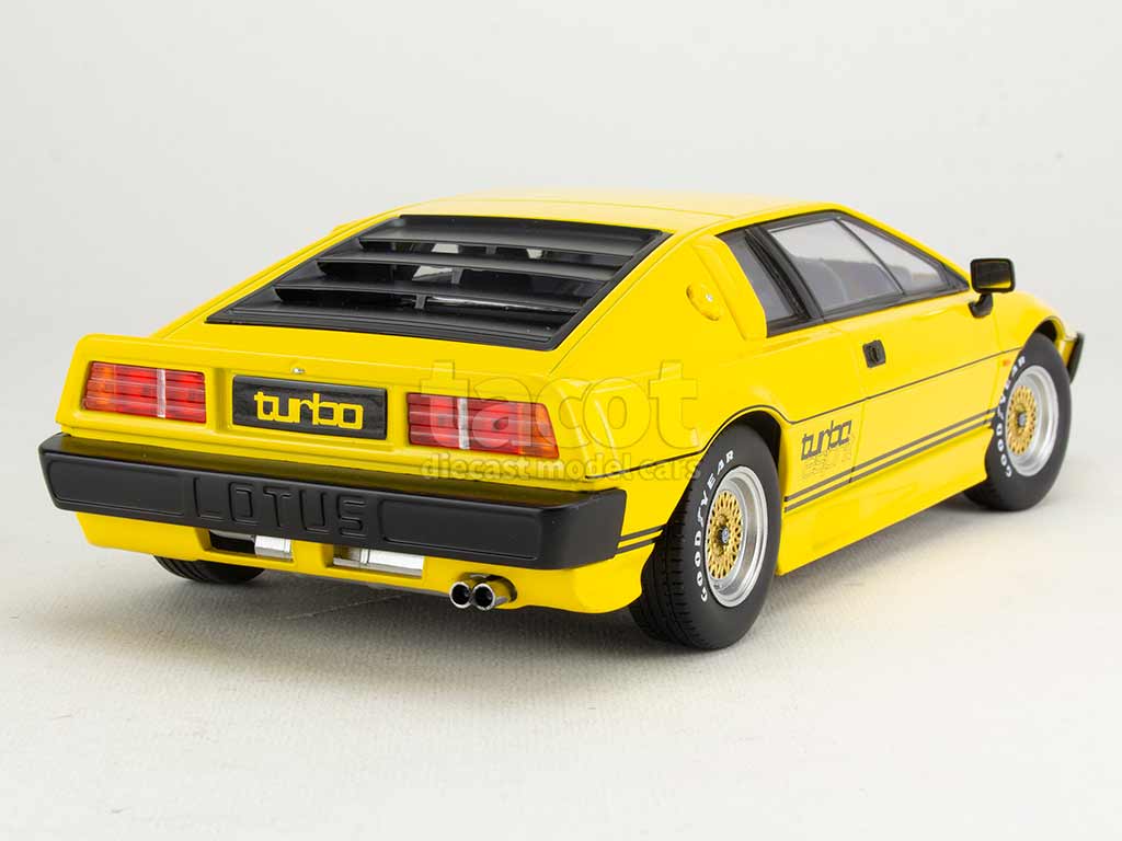104695 Lotus Esprit Turbo 1981