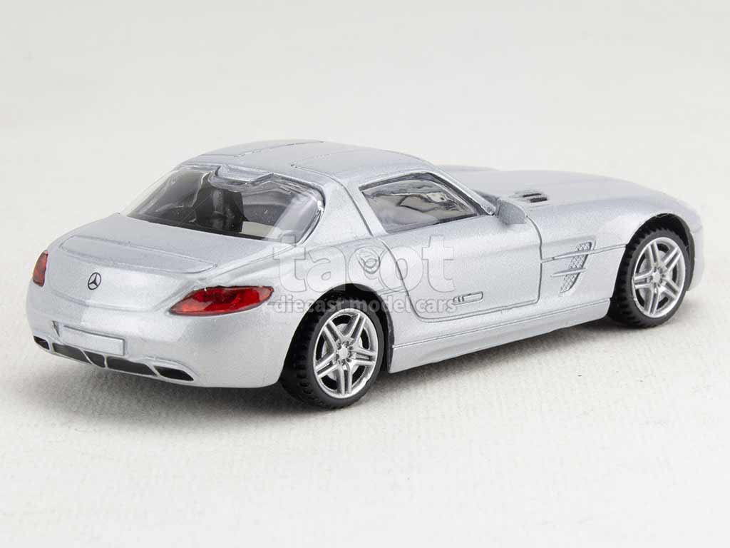 104700 Mercedes SLS AMG