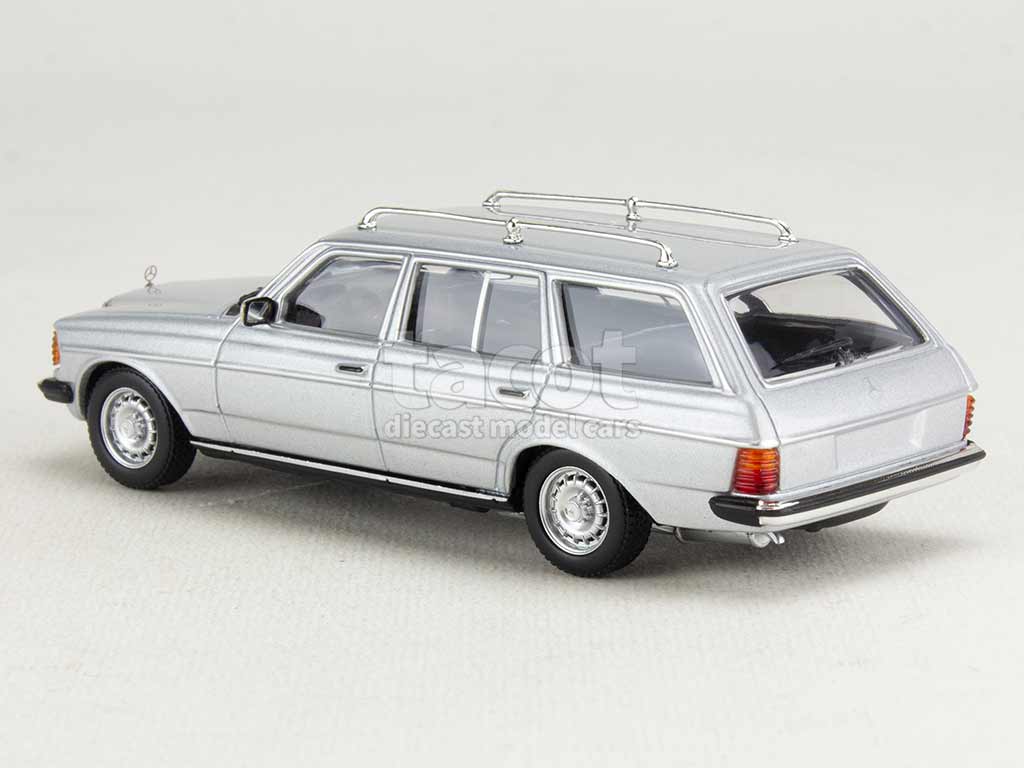 104708 Mercedes 230 TE Break/ S123 1982