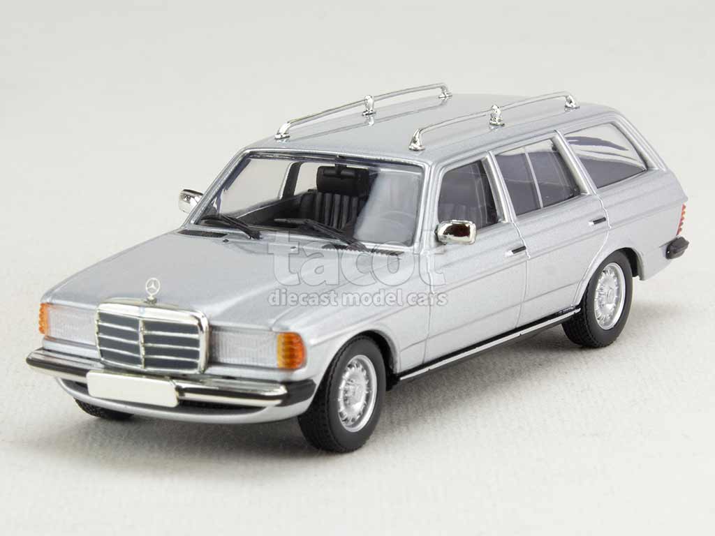 104708 Mercedes 230 TE Break/ S123 1982
