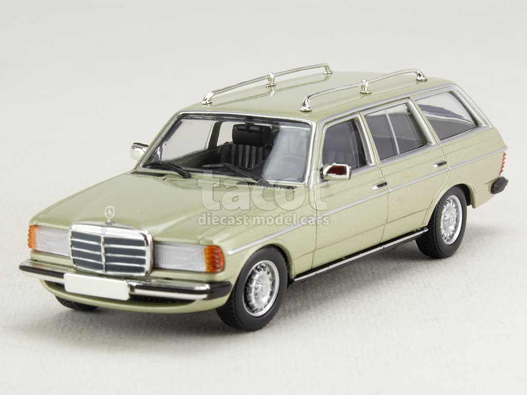104709 Mercedes 230 TE Break/ S123 1982