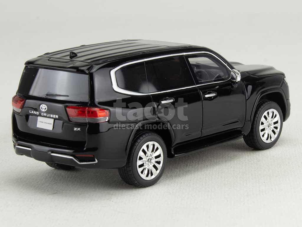 104775 Toyota Land Cruiser LC300 ZX 2024