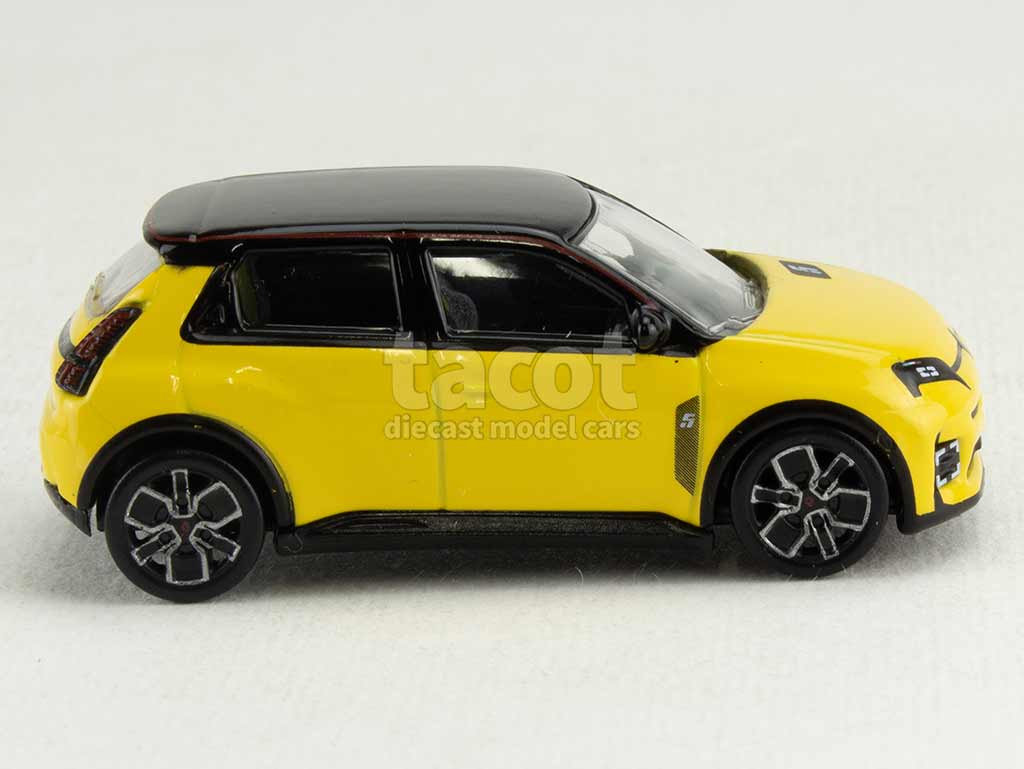 104780 Renault R5 E-Tech 2024