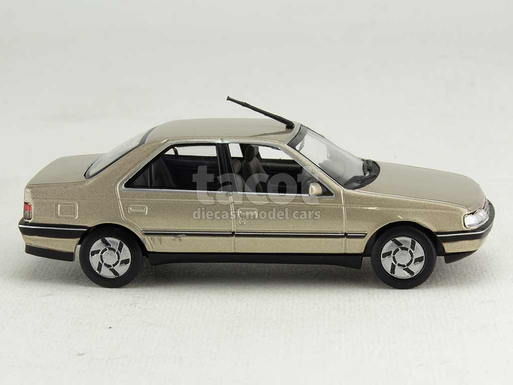 104784 Peugeot 405 SRi 1991